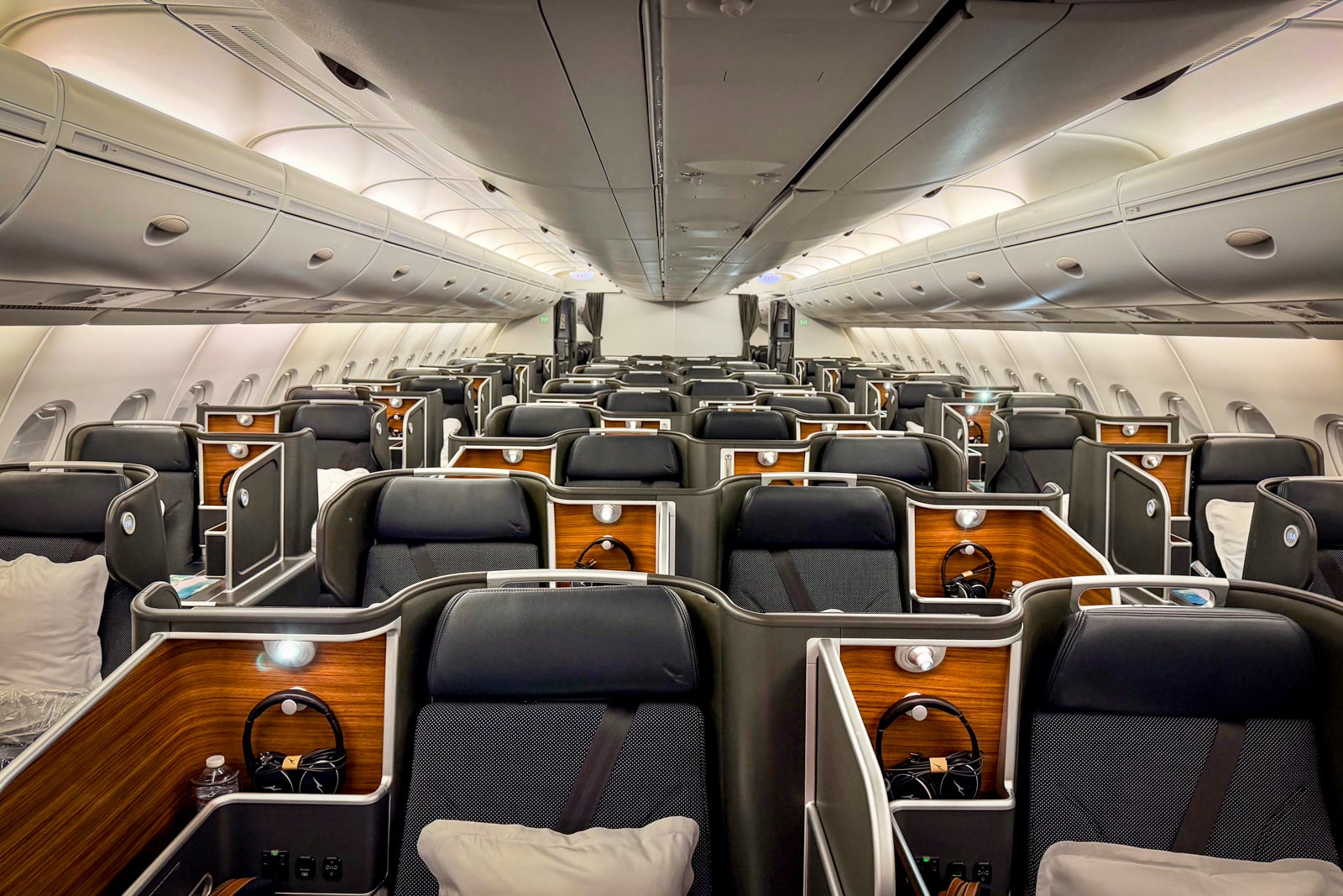 Los Angeles to Melbourne: What the Journey Actually Costs