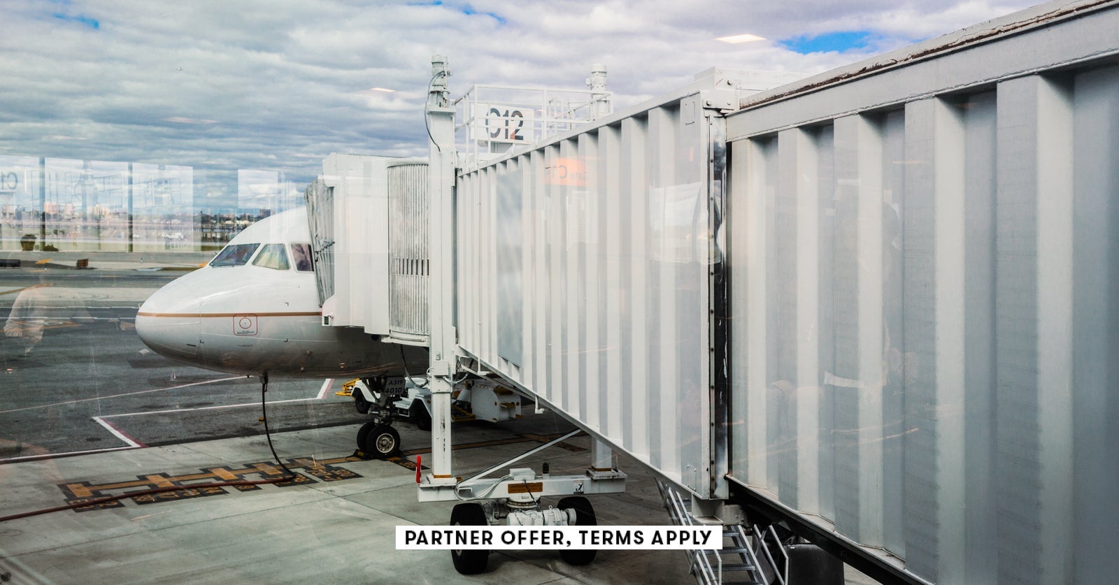 The Credit Card Gap Most Hotel Travelers Miss Before Flying Alaska